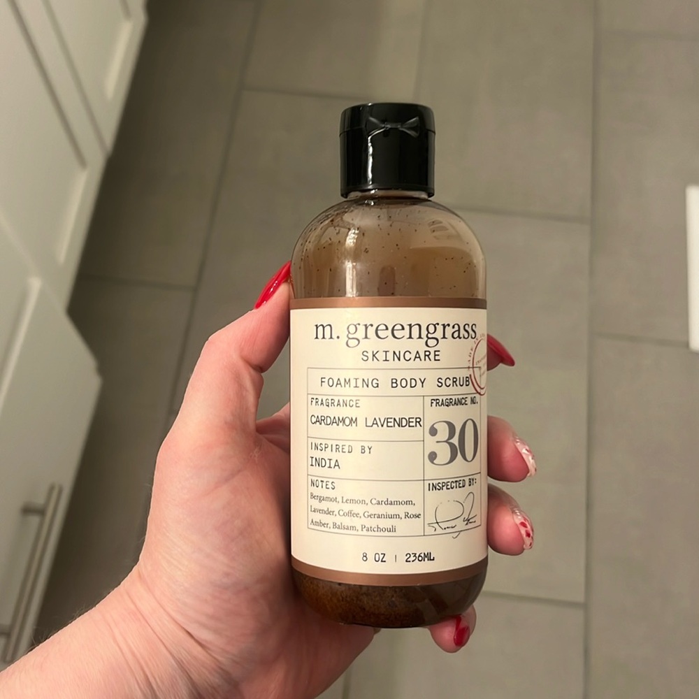 M. Greengrass Foaming Body Scrub